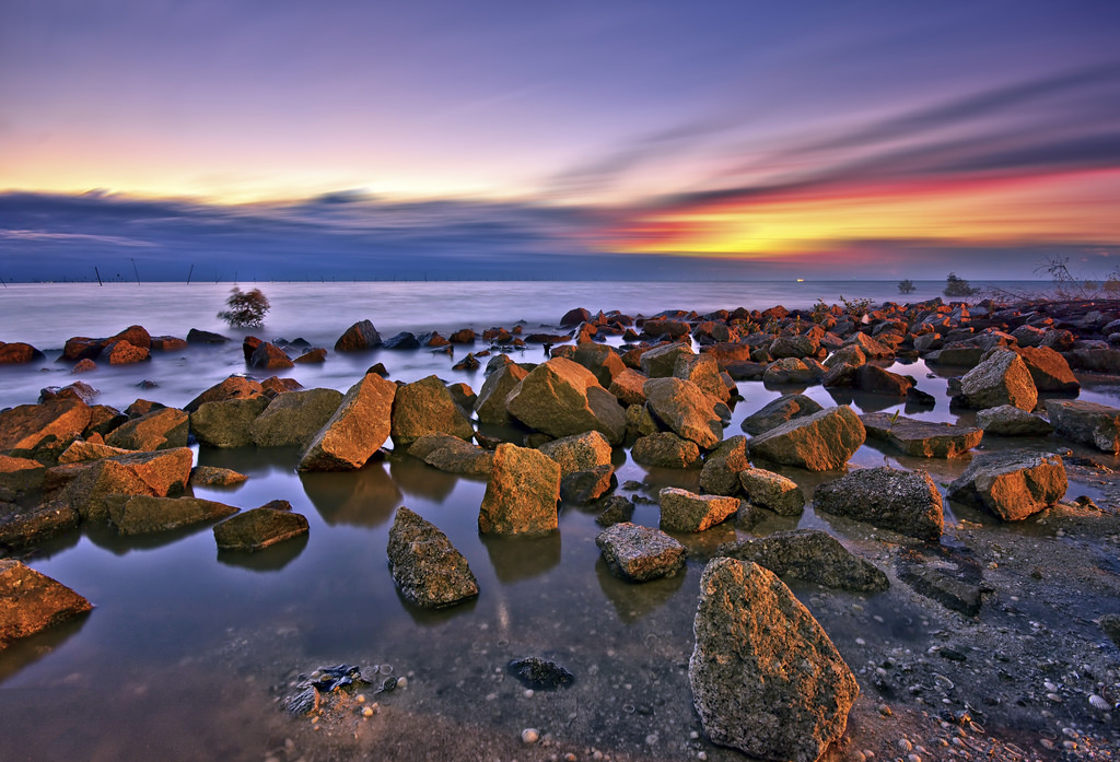 Image result for pantai sabak bernam