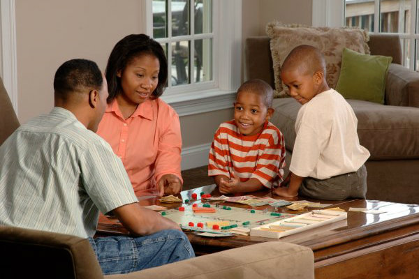 family_playing_a_board_game_1