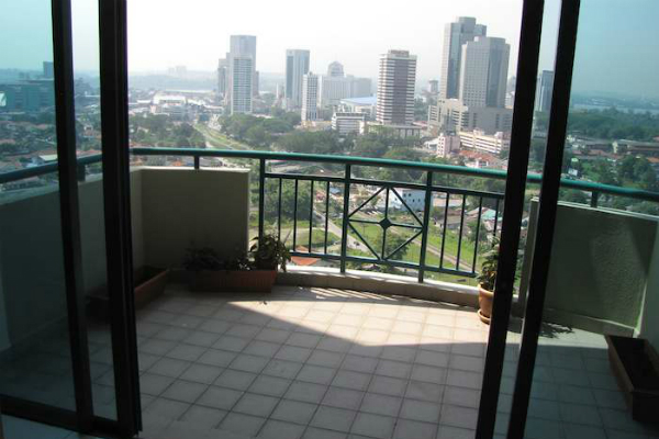 balcony-singapore