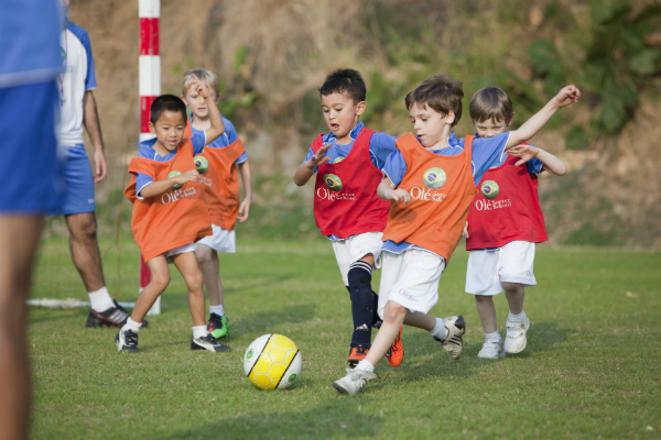 football-kids_600x400