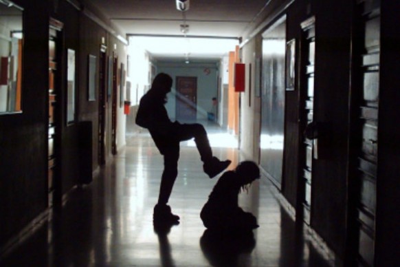 8 Things You Should Look Out For to Identify if Your Child is a Bully