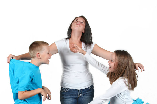how-to-stop-children-fighting
