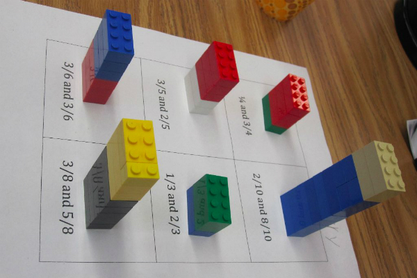 lego-table_600x400