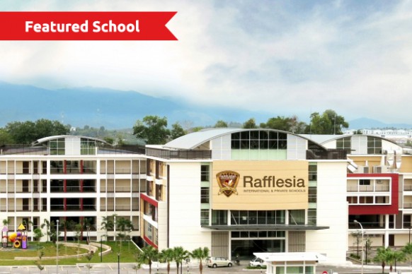 Schools in Malaysia offering both Local and International Curriculum