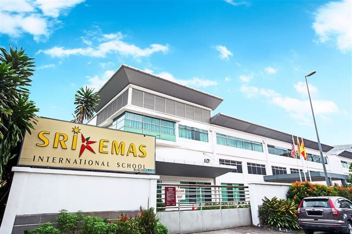 Sri Emas International School