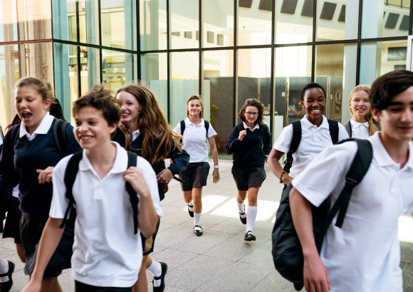 IB VS IGCSE: Which One is Right for Your Child?