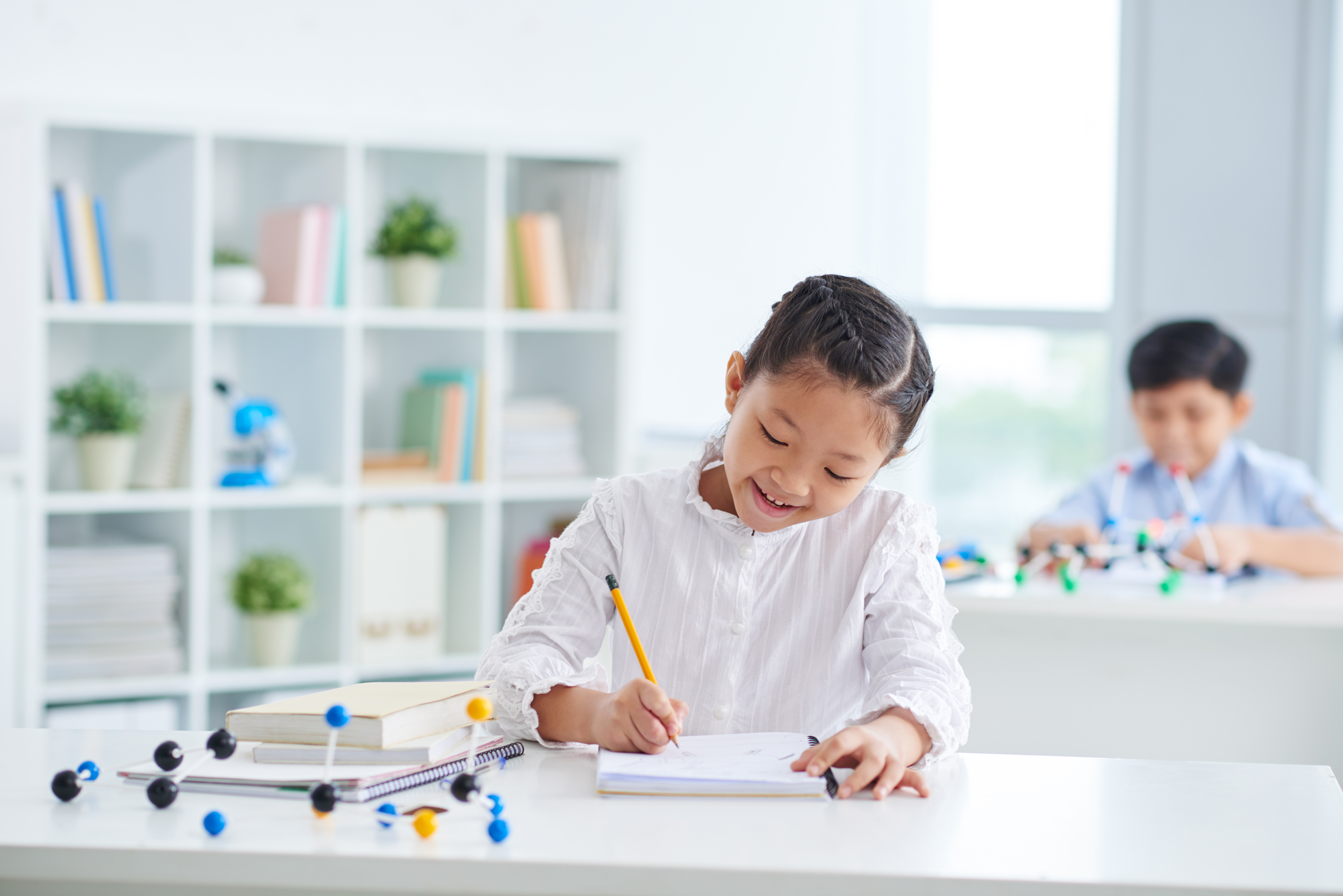 How to pick the right enrichment class for your child's personality and learning style